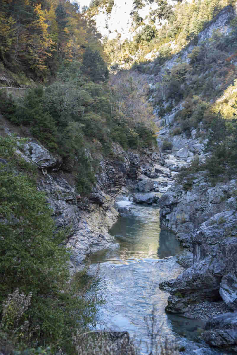 Huesca - parque nacional de Ordesa y Monte Perdido - valle de Añisclo 13 - cañon de Añisclo - desfiladero de las Cambras.jpg